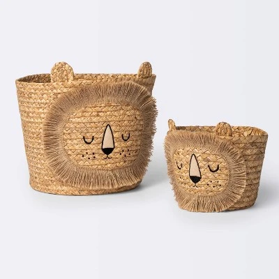 Braided Water Hyacinth Medium Round Storage Basket - Lion - Cloud Island™ 5 Braided Water Hyacinth Medium Round Storage Basket - Lion - Cloud Island™ - Image 3