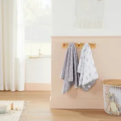 Plush Velboa Baby Blanket Arrows - Cloud Island™ Gray