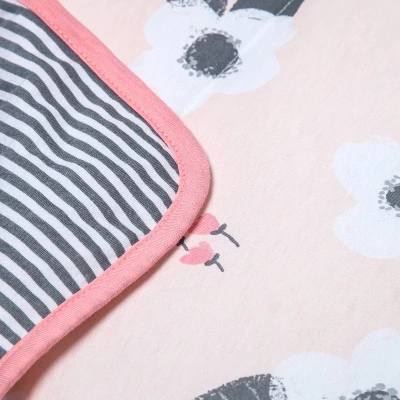 Jersey Knit Reversible Baby Blanket Floral - Cloud Island™ - Pink 5 Jersey Knit Reversible Baby Blanket Floral - Cloud Island™ - Pink - Image 3